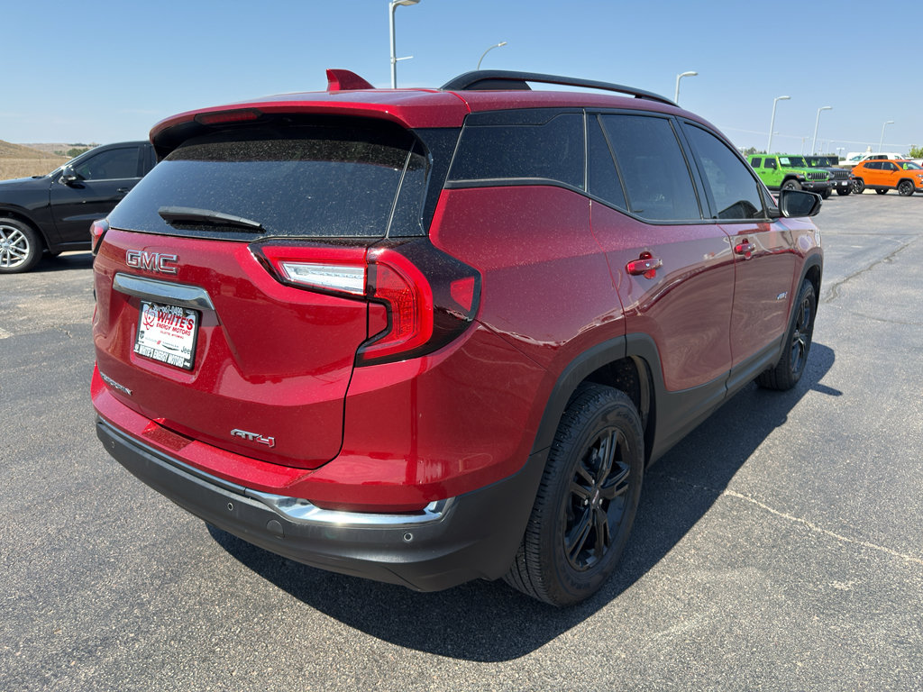 Used 2023 GMC Terrain AT4 w/ Tech Package AWD/4WD image 4