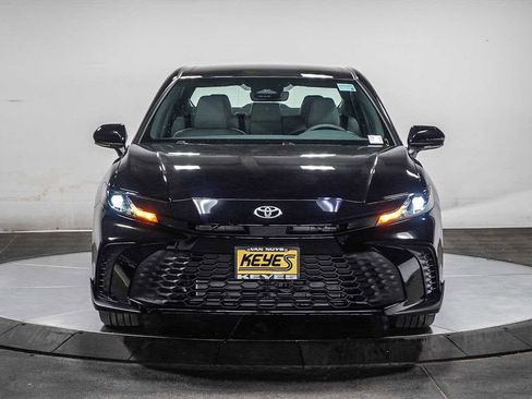 New 2026 Toyota Camry SE image 6