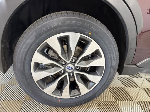 Used 2024 Subaru Outback Touring XT AWD/4WD image 30
