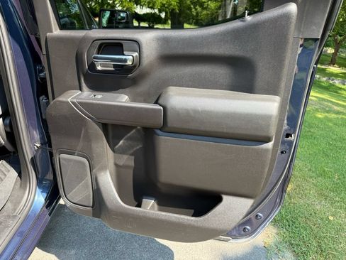 Used 2020 Chevrolet Silverado 1500 Custom w/ Custom Value Package RWD image 30