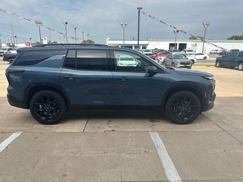 Used 2026 Chevrolet Traverse RS w/ LPO, Floor Liner Package FWD image 34