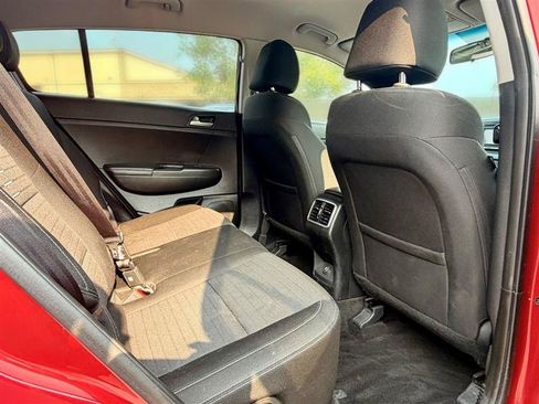 Used 2018 Kia Sportage LX FWD image 10