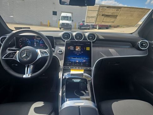 New 2026 Mercedes-Benz GLC 300 4MATIC image 12