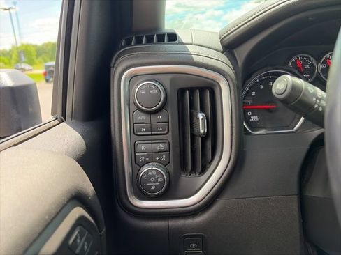 Used 2022 Chevrolet Silverado 2500 LTZ AWD/4WD image 21