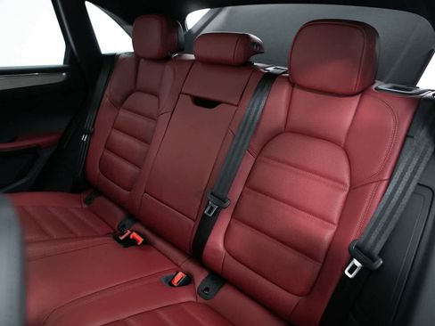 New 2026 Porsche Macan S AWD/4WD image 38