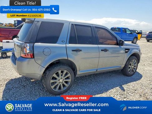 Used 2013 Land Rover LR2 AWD/4WD image 4