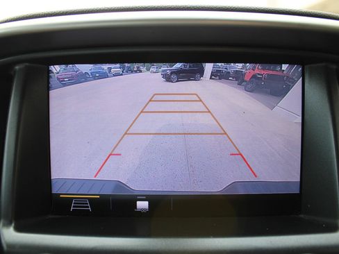 Used 2021 Chevrolet Colorado ZR2 AWD/4WD image 19