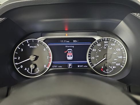 Certified 2025 Nissan Sentra SV FWD image 18