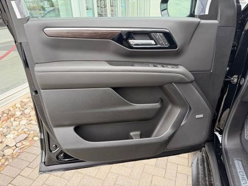 New 2026 Chevrolet Tahoe LT w/ Comfort Package AWD/4WD image 16