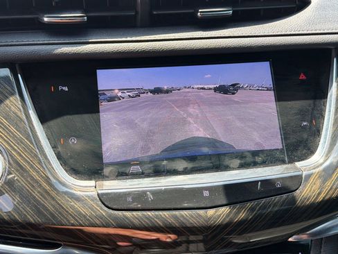 Used 2021 Cadillac XT6 Premium Luxury FWD image 20