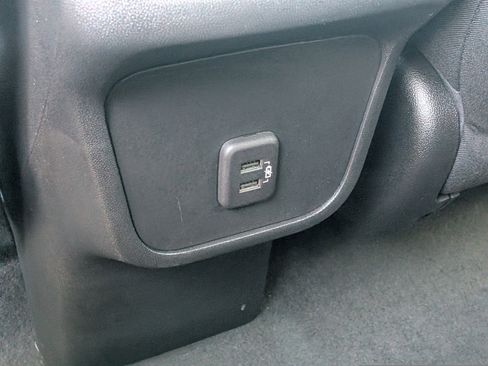 Used 2023 Chevrolet Equinox LS w/ LS Convenience Package FWD image 15