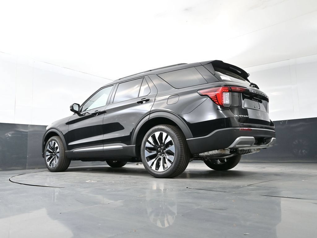 New 2026 Ford Explorer Platinum w/ LUX Leather Package AWD/4WD image 14