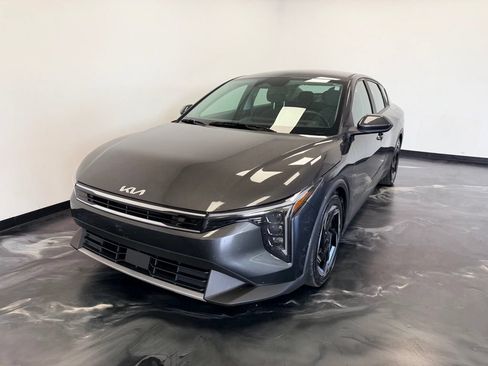 Used 2025 Kia K4 EX FWD image 4