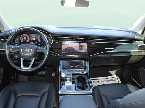 Used 2024 Audi Q7 3.0T Premium Plus image 20