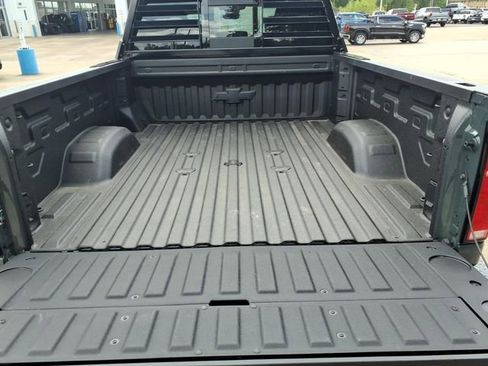 Used 2026 Chevrolet Silverado 2500 ZR2 w/ LPO, Dark Essentials Package AWD/4WD image 15
