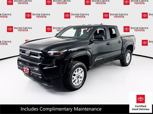 Certified 2025 Toyota Tacoma SR5 image 1