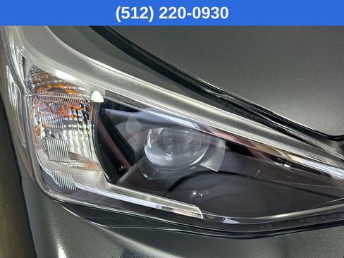 Used 2025 Subaru Crosstrek 2.0i Premium image 38