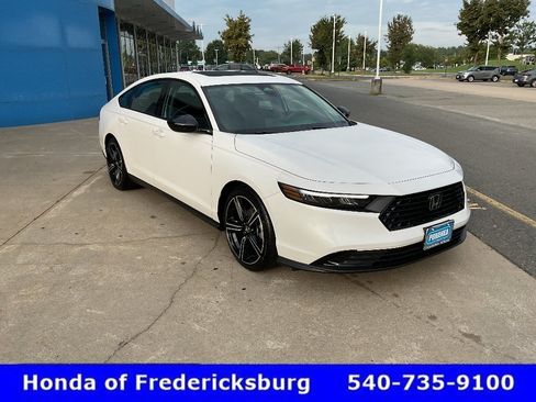 Certified 2026 Honda Accord SE image 8