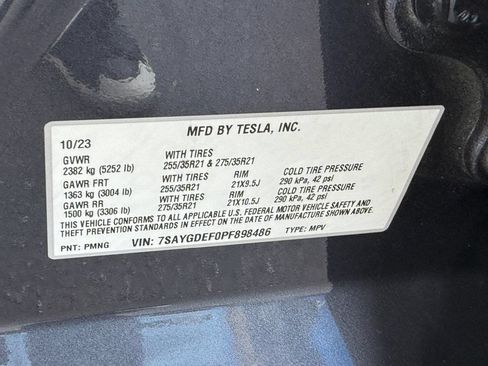 Used 2023 Tesla Model Y Performance AWD/4WD image 39