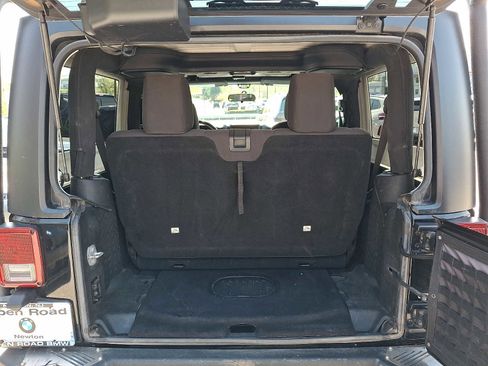 Used 2015 Jeep Wrangler Sport AWD/4WD image 26