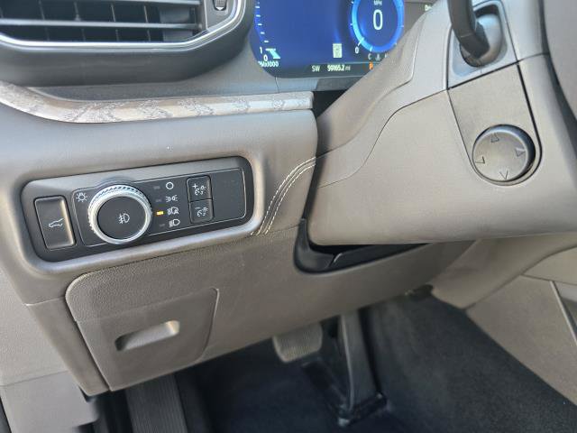 Used 2022 Ford Explorer Platinum w/ Equipment Group 601A AWD/4WD image 15