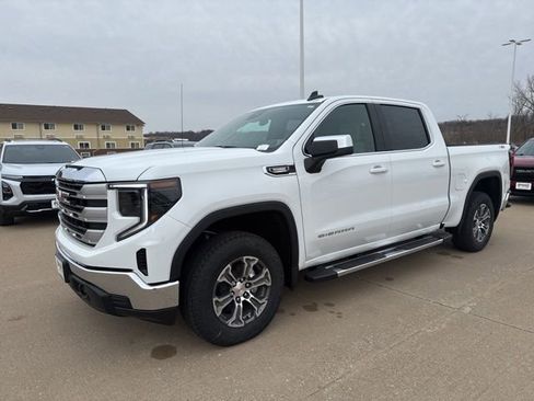 New 2026 GMC Sierra 1500 SLE AWD/4WD image 10