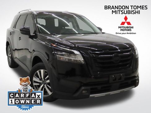 Used 2024 Nissan Pathfinder SL w/ Lighting Package (N92) FWD image 1