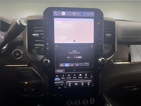 Used 2025 RAM 3500 Longhorn image 13