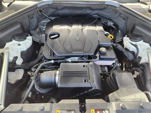 Used 2022 Genesis GV80 2.5T w/ Advanced Package 03 image 34