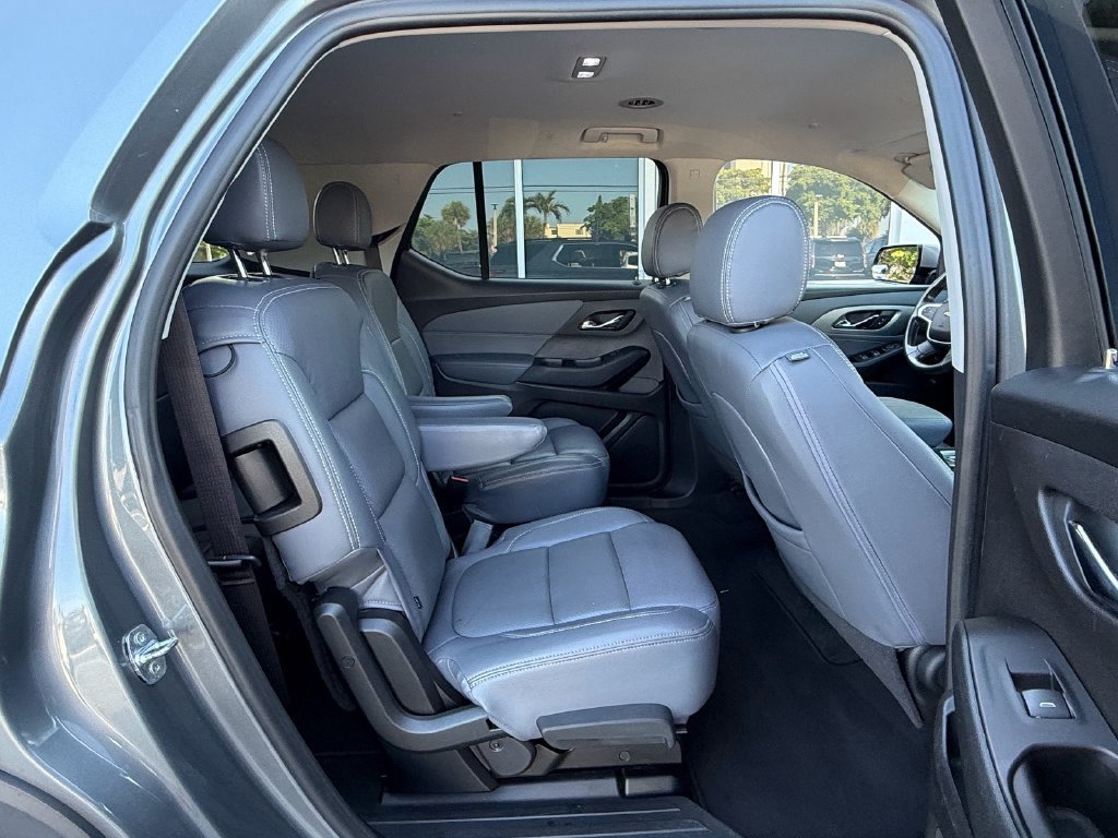 Certified 2019 Chevrolet Traverse LT AWD/4WD image 17