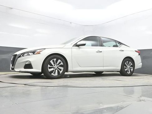 Used 2021 Nissan Altima 2.5 S FWD image 43
