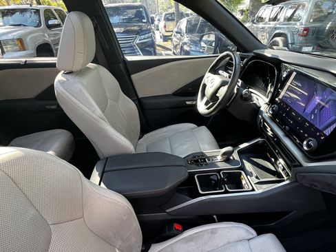 Used 2024 Lexus TX 350 AWD image 45