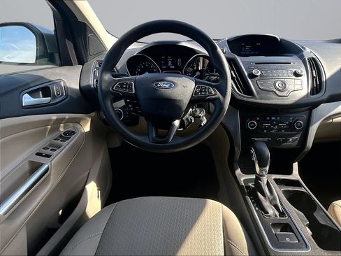 Used 2018 Ford Escape SE FWD image 6