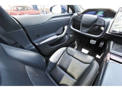Used 2022 Tesla Model S AWD/4WD image 11