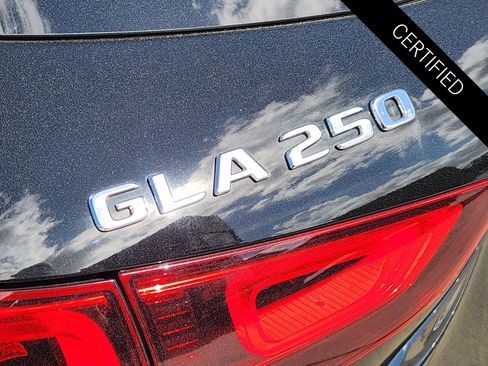 Certified 2023 Mercedes-Benz GLA 250 image 14