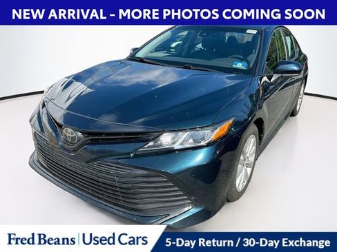 Used 2020 Toyota Camry LE FWD image 2