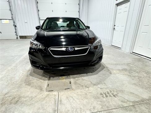 Used 2019 Subaru Impreza 2.0i image 3