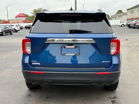 Used 2022 Ford Explorer XLT AWD/4WD image 4