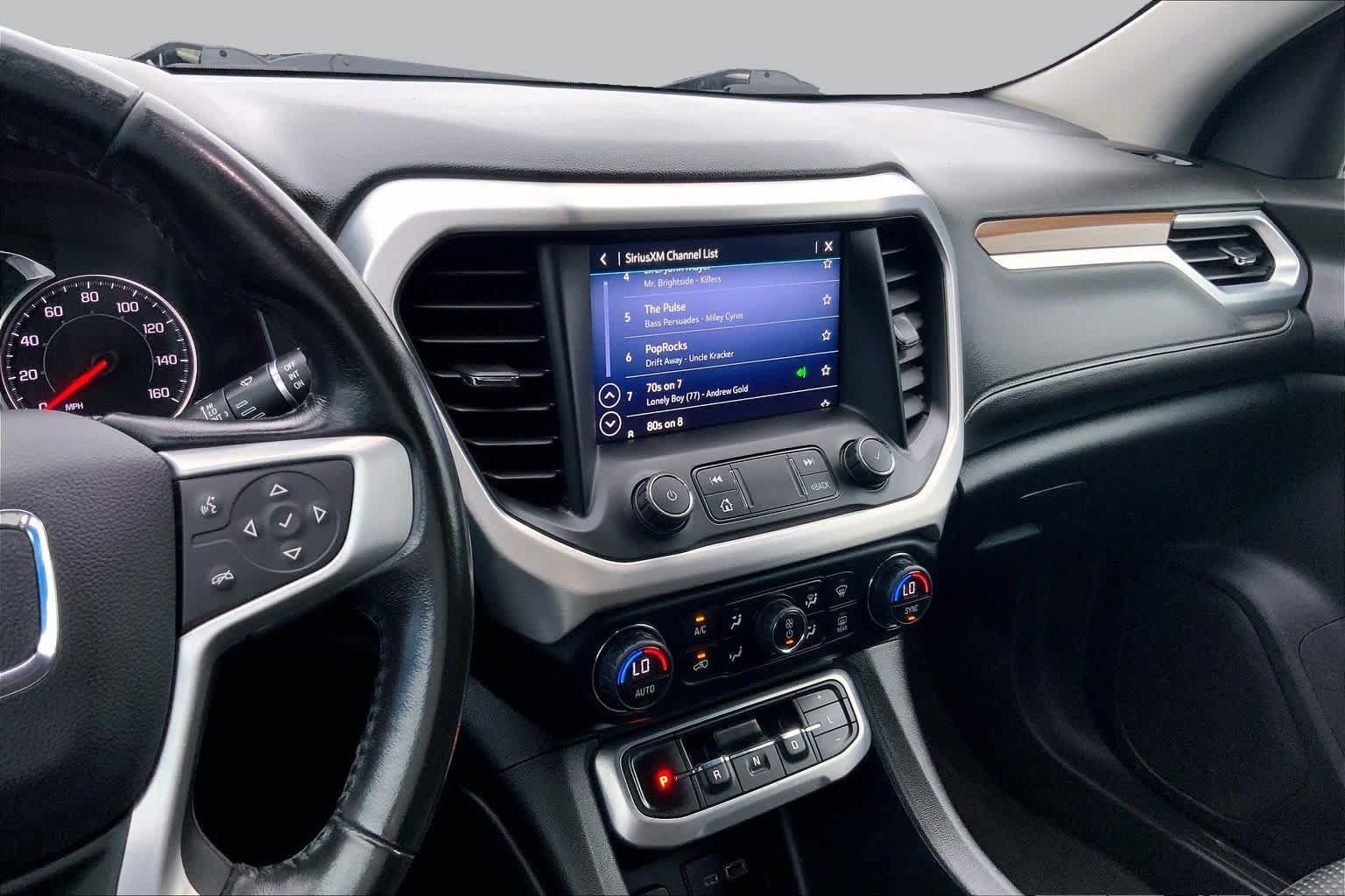Used 2020 GMC Acadia SLE FWD image 7