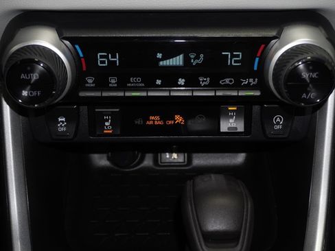 Used 2023 Toyota RAV4 XLE w/ Convenience Package AWD/4WD image 20