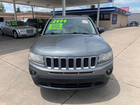 Used 2014 Jeep Compass Sport FWD image 4