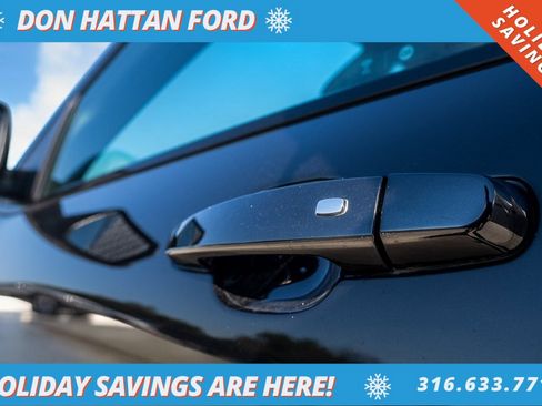 Used 2022 Chevrolet Equinox RS w/ LPO, Floor Liner Package image 35