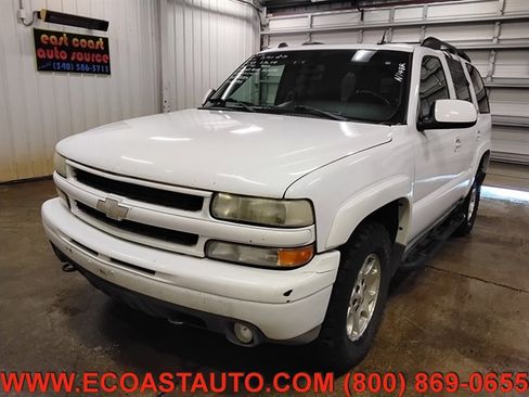 Used 2004 Chevrolet Tahoe Z71 w/ Z71 Preferred Equipment Group AWD/4WD image 4