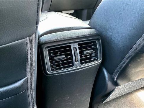 Used 2019 Nissan Rogue Sport SL w/ Premium Package AWD/4WD image 10