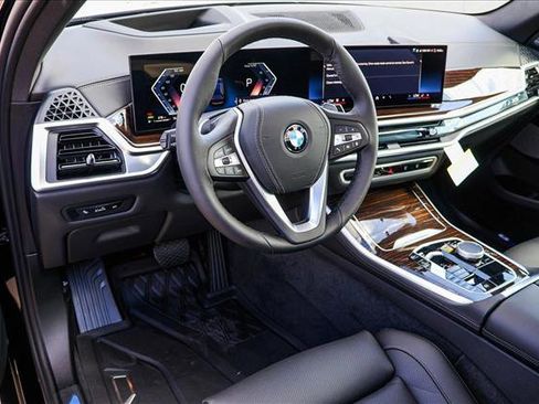 Used 2026 BMW X5 xDrive40i w/ Premium Package image 10