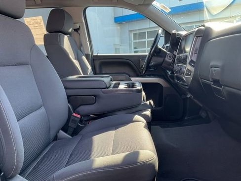 Used 2018 Chevrolet Silverado 1500 LT w/ All Star Edition AWD/4WD image 16