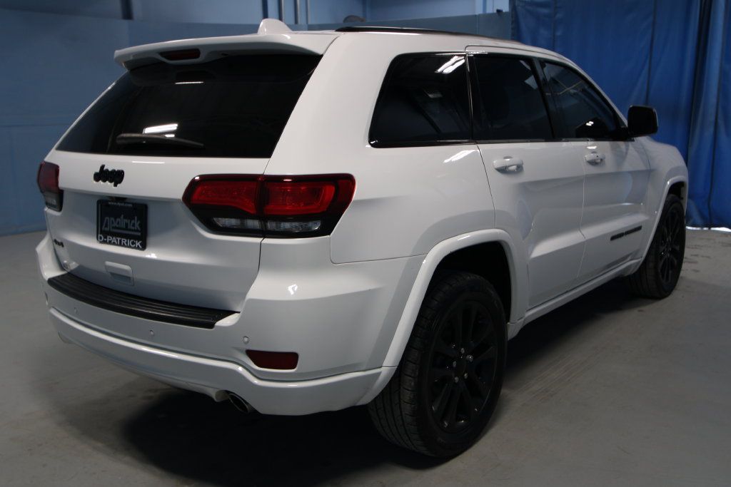 Used 2020 Jeep Grand Cherokee Altitude AWD/4WD image 34