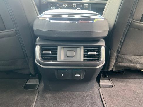 Used 2023 Ford F150 XLT w/ Equipment Group 302A High RWD image 18
