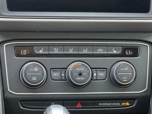 Used 2021 Volkswagen Atlas SE w/ Panoramic Sunroof Package AWD/4WD image 17