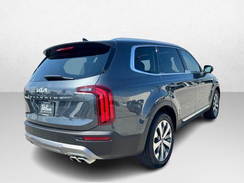 Used 2022 Kia Telluride EX w/ EX Premium Package FWD image 5
